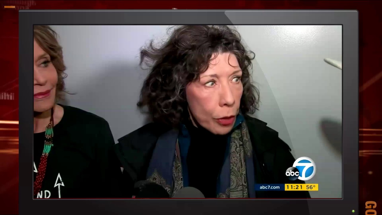 Jane Fonda, Lily Tomlin Pull Fortunes from Wells Fargo 