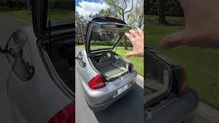Cool Features of the 2006 Honda Insight #Honda #HondaInsight #CarReview #classiccars #hybrid