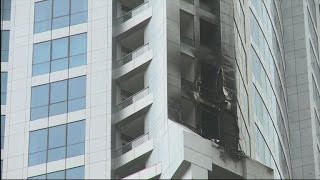 Huge blaze guts 79-floor Dubai skyscraper