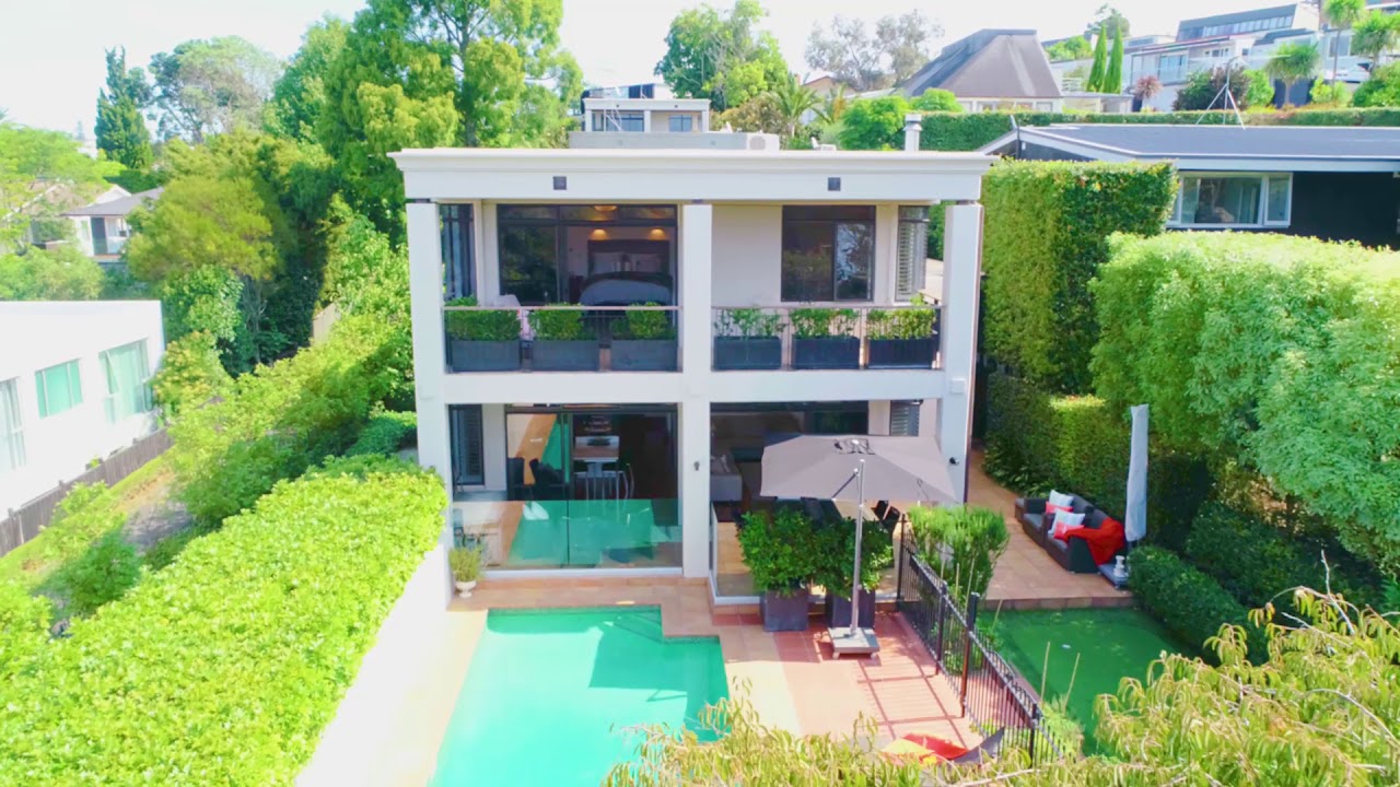 SOLD - 133 Shore Road, Remuera - Lisa MacQueen and Verena Ryan