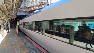 特急かいじ6号S113編成E353系0番台🚃東京 行き🚃💨