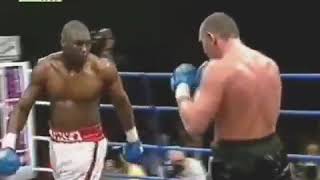 Danny Williams knocking out Potter with dislocated shoulder