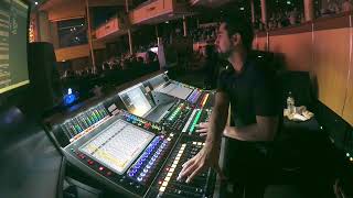 Live Book Mixing - We Will Rock You