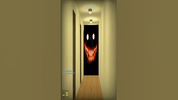 Aka Manto and Smiler Chase Me in Liminal Hotel Nextbot Gmod