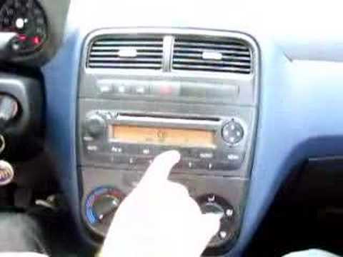 Reizen landen karbonade MP3 aansluiting Fiat Grande Punto - YouTube