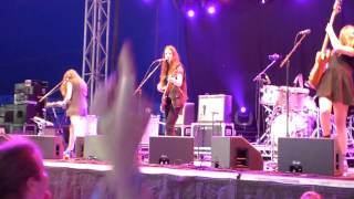 Haim - Falling (Live @ Way Out West, 09.08.2013)