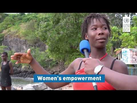 Solar Food Dehydrator In São Tomé And Príncipe By ONG Marapa