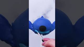 Endulza tu día con estos cake pops de Stitch