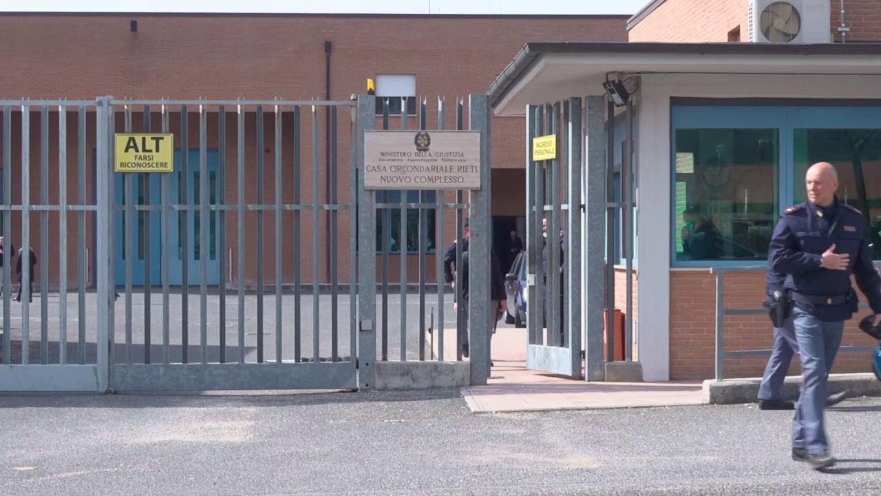 Coronavirus, nuova rivolta nel carcere di Rieti: tre detenuti morti e diversi feriti