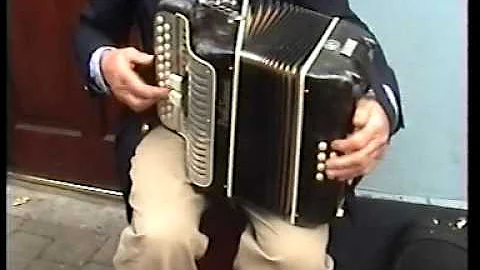 Cavan Fleadh 2011..Session on the  Street Patsy Br...