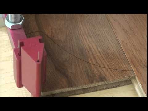 Installing Hardwood Floor Around Curved, How To Cut Wood Flooring Around A Curve