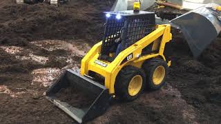 CAT 236b Mini Loader [MAGOM HRC]