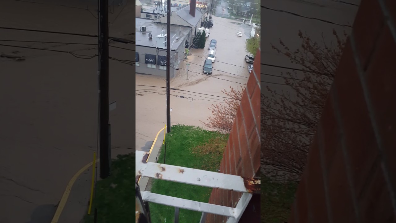 Flooding in Dundas 20/4/2017