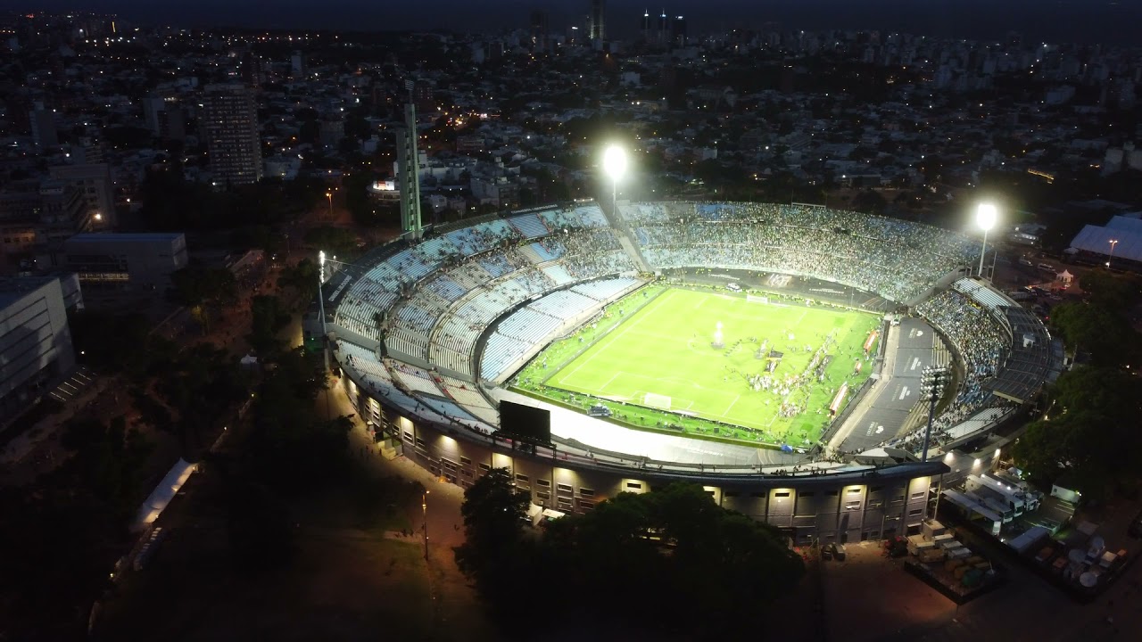 Uruguay - 11/27/2021 - LIBERTADORES 2021 FINAL, PALMEIRAS X FLAMENGO - Fans  during the match between Palmeiras