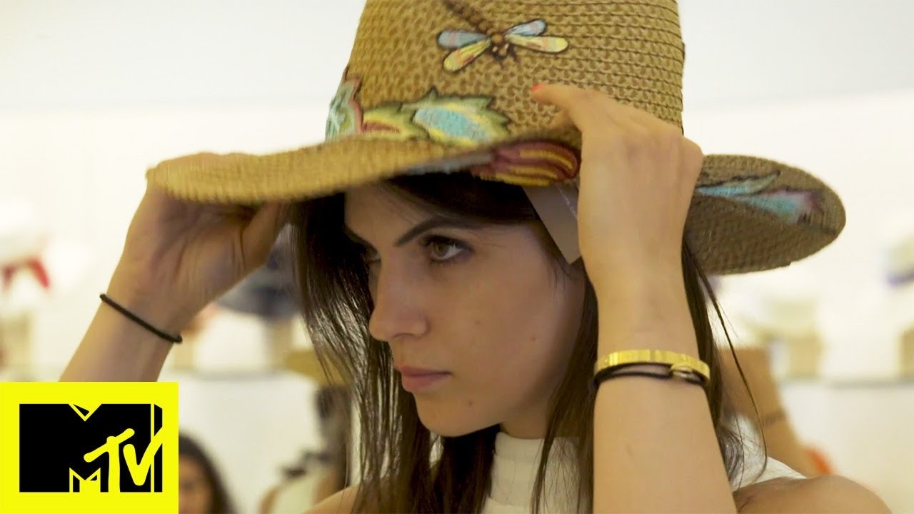 #Riccanza 3 Episodio 5: Elvezia a Capri, shopping e aragoste in barca