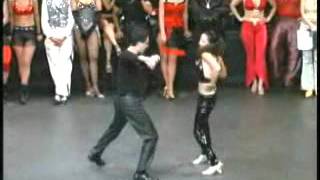 Rony Medrano n dinora matrix salsa routine