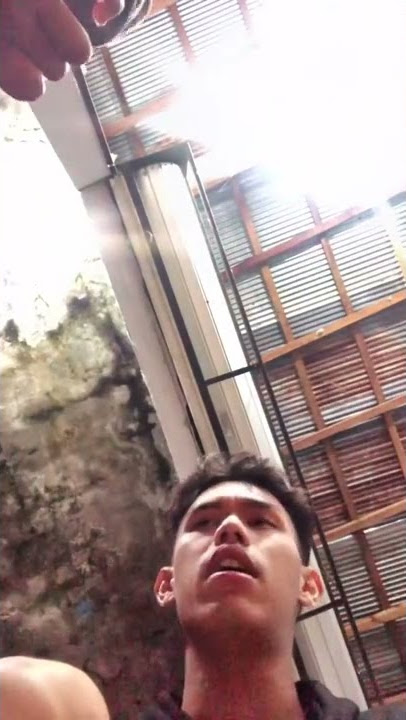 Download lagu Bertahan Terluka - Fabio Asher Cover TikTok Kayess