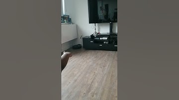 Roborock S5 vacuum returning to base