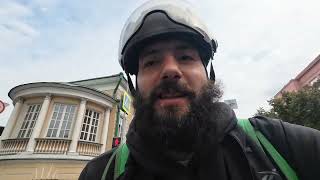 картинка: Яндекс Доставка В Последнии дни  Лета, Ажиотаж   На заказы к 1-первому сентябрю, Не бывалый спрос.