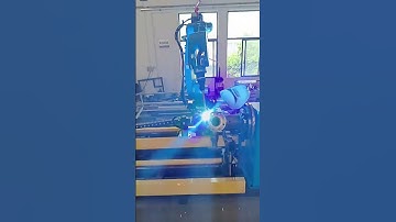 [SteviS Laser] Industrial 6-axis welding robot workstation, equipped with track & 1-axis positioner