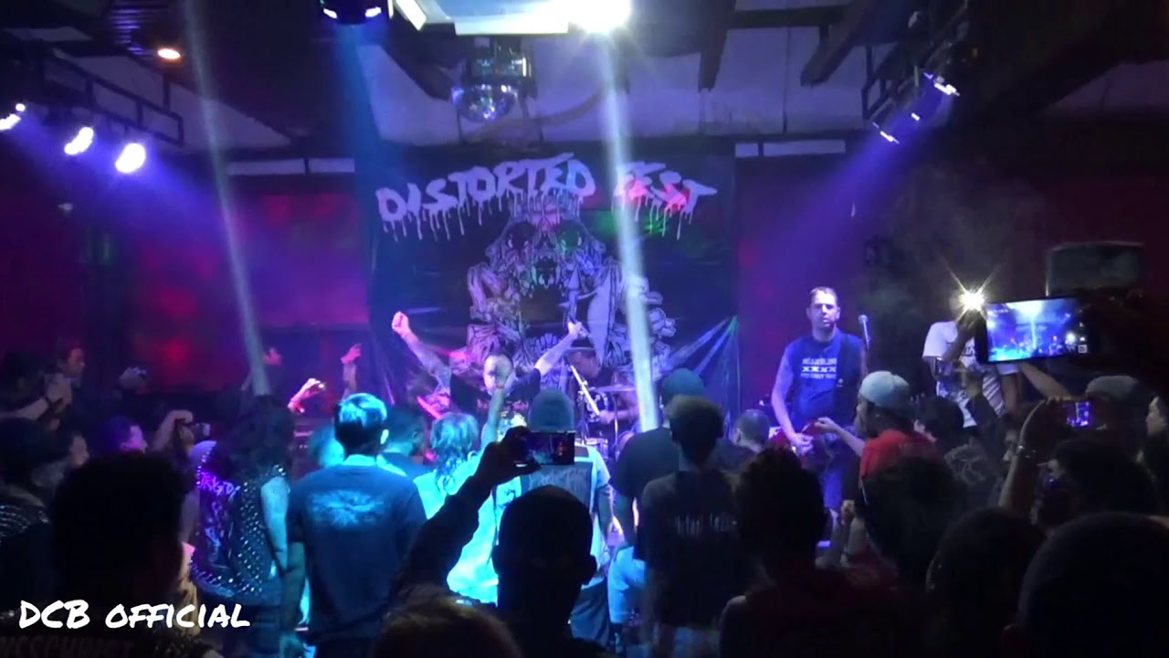 HELLO BASTARDS (UK) - Intro "Happy Under The Sun" Live At The Tavern sports bar Jakarta.