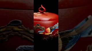 A side-handle teapot, a masterpiece of art 钱梦姣苏绣紫砂艺术