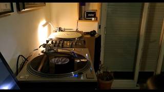 be:low presents - Podcast 001 Juressick b2b Oskee (Vinyl only)