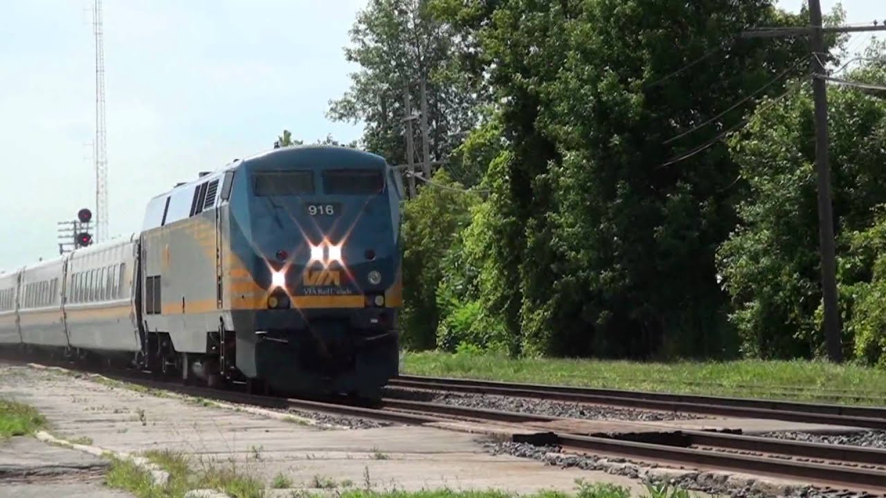 VIA 56 Coteau 20100812