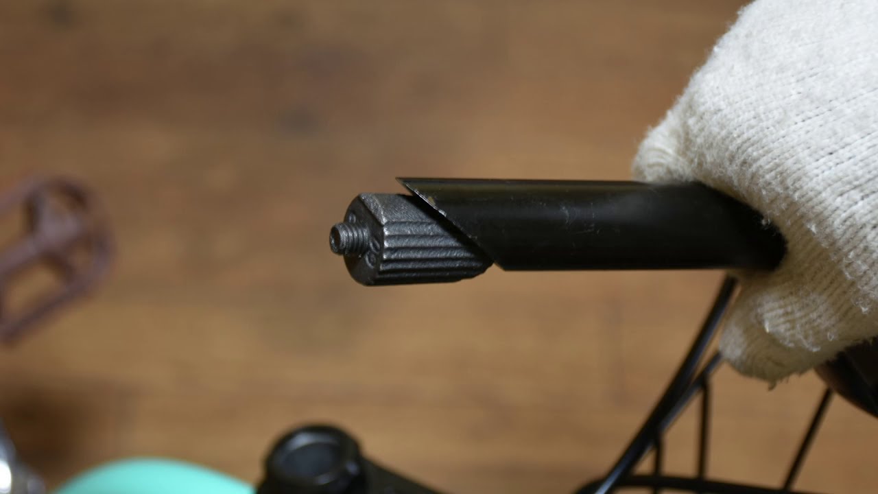 自転車のハンドルのウスが落ちたときの対処方法 - YouTube