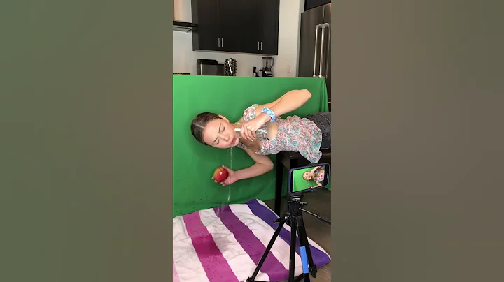 I used a green screen to make this video! #shorts