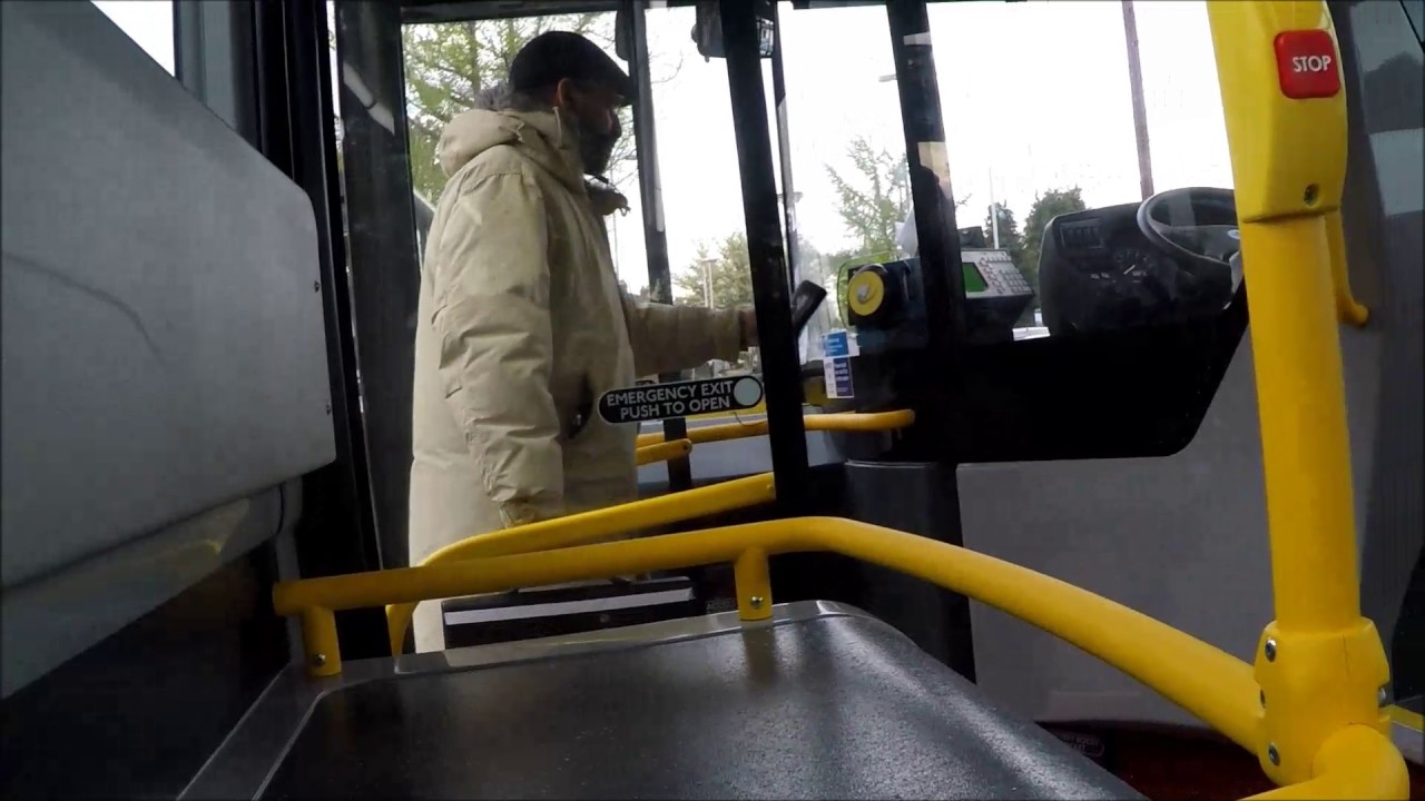 *FIRST DAY OF OPERATION* Abellio take over the 195, *Journey on the 195 SN17MOV - 8881*