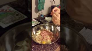 Cooking with Honey-Bee ( ITALIAN STUFFING BALLS) part1