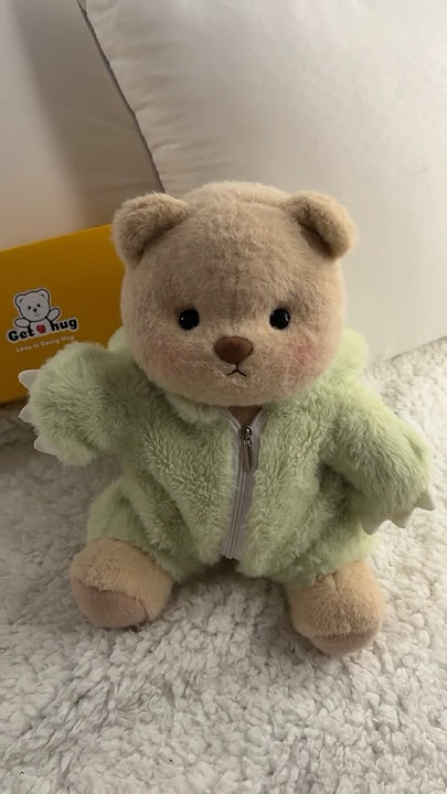 Awwwwwwww🥰🧸 #getahug #gift #teddybear