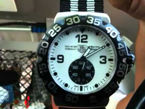 tag heuer f1 grande date lume dial