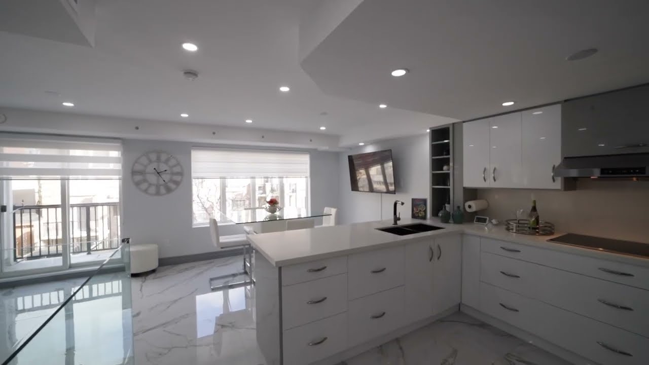 75 George Appleton WayNorth York, ON M3M 0A2 unit 2053