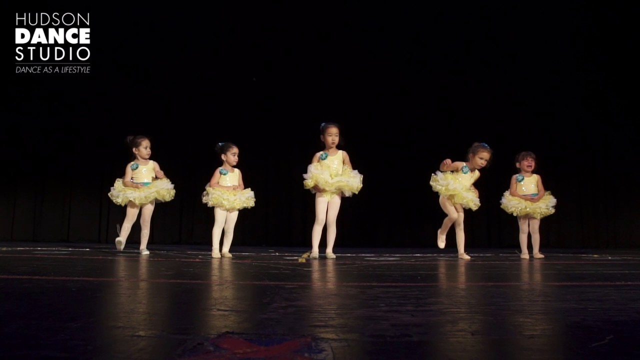 Summer Dance Recital 2017 // Creative Movement // 3-4 yrs - YouTube