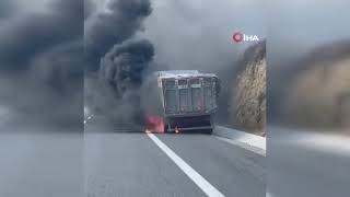 Balıkesir'de Yangın! İki Ayrı Yerde İki Araç Yandı