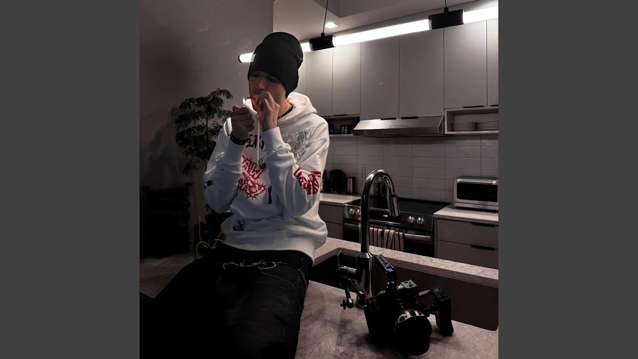 CHROME adlı videoyu YouTube'da izle CHROME adlı videoyu YouTube'da izle