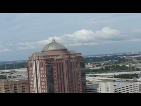 rooftop-view-at-the-magnolia-hotel---houston,-texas