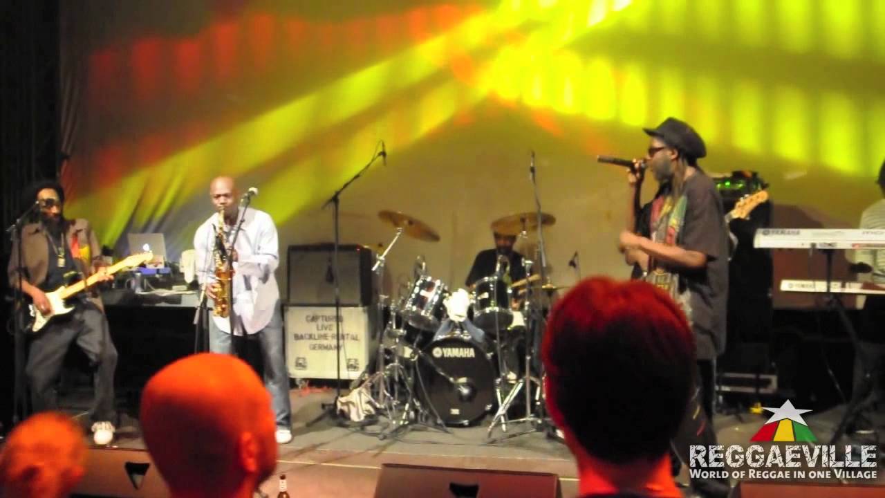 Macka B - Warrior Style [Live in Duisburg, Germany 4/20/2012]