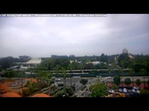 Mattercam 10/17/2026 04:16 - LIVE DISNEYLAND Webcam from Howard Johnson Hotel Anaheim