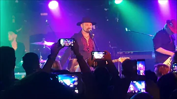 "Funky Town" Performed LIVE by Pseudo Echo - 2018