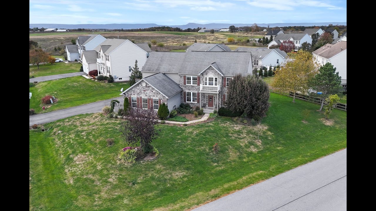 Matt Gunder|1223 E Pebblebrook Drive|Greencastle, PA|ColdwellBankerHomes.com