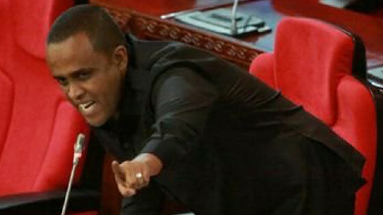 DAKIKA TATU ZA MOTO WA HUSSEIN BASHE BUNGENI!