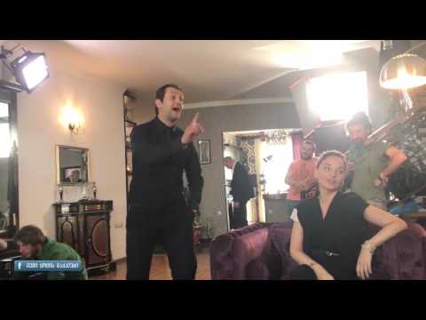 როგორი იქნებოდა ჩემი ცოლის დაქალები სომხურ, ფრანგულ, ესპანურ, ინდურ და იაპონურ ენებზე