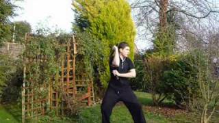 Basics: Nunchucks Tutorial #8 : Change Direction 2 Hand Grip
