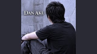 Download lagu Di Balik Senyummu