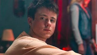 Alec Benjamin - Let Me Down Slowly