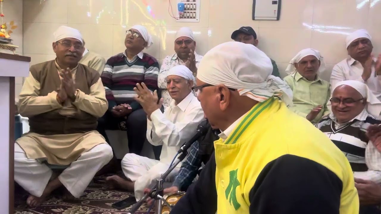 Ajao parbhu hum tumko rang lgaye #holibhajan #bhajan