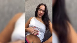 Adorable Shayne Live 239 Shows Her Navel Piercing